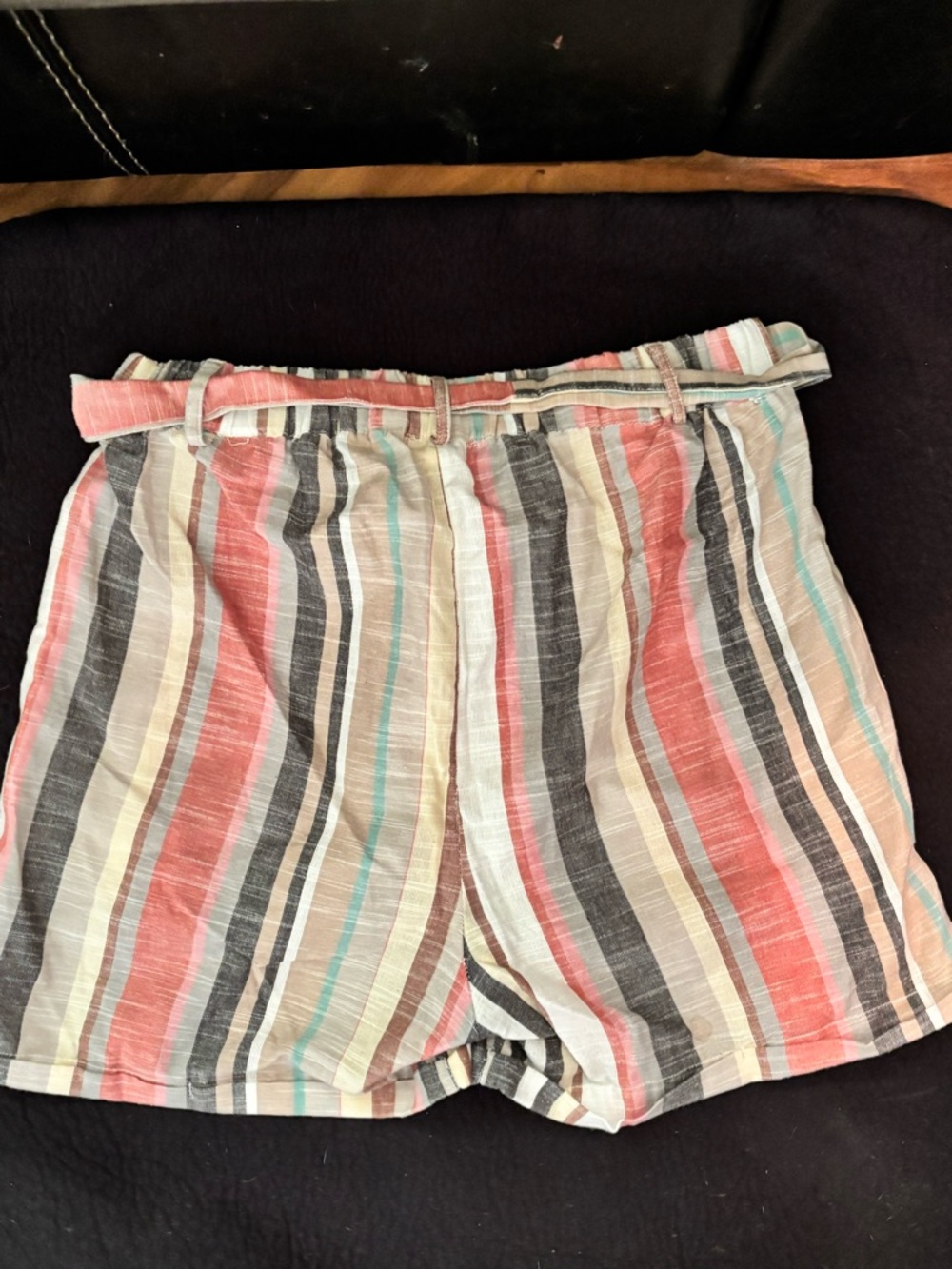 High-Waist Striped Linen-Blend Women's Shorts in Coral Multi